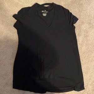 Black AE soft and sexy tee with key hole neck